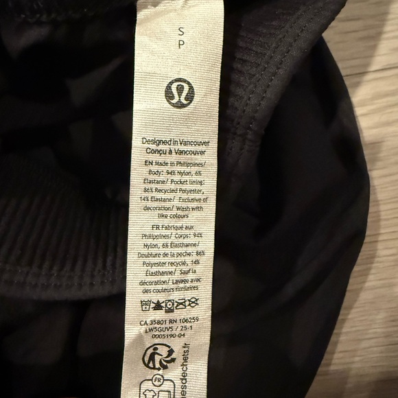 Lululemon dance studio slim fit HR flare pant black S - Picture 4 of 6